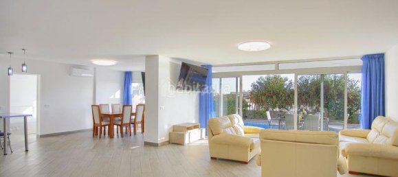 6 bedrooms Villa in Adeje, Spain No. 29724 11