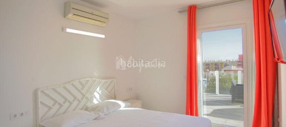 6 bedrooms Villa in Adeje, Spain No. 29724 19