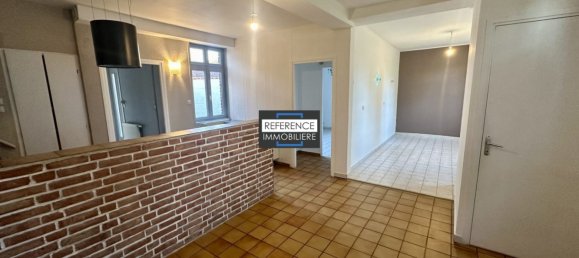 3 bedrooms Villa in Comines, France No. 211628 12