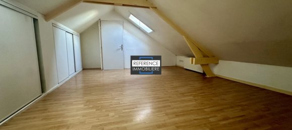 3 bedrooms Villa in Comines, France No. 211628 9