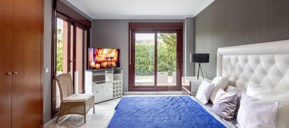 Villa de 3 dormitorios en Estepona, Spain No. 136399 10