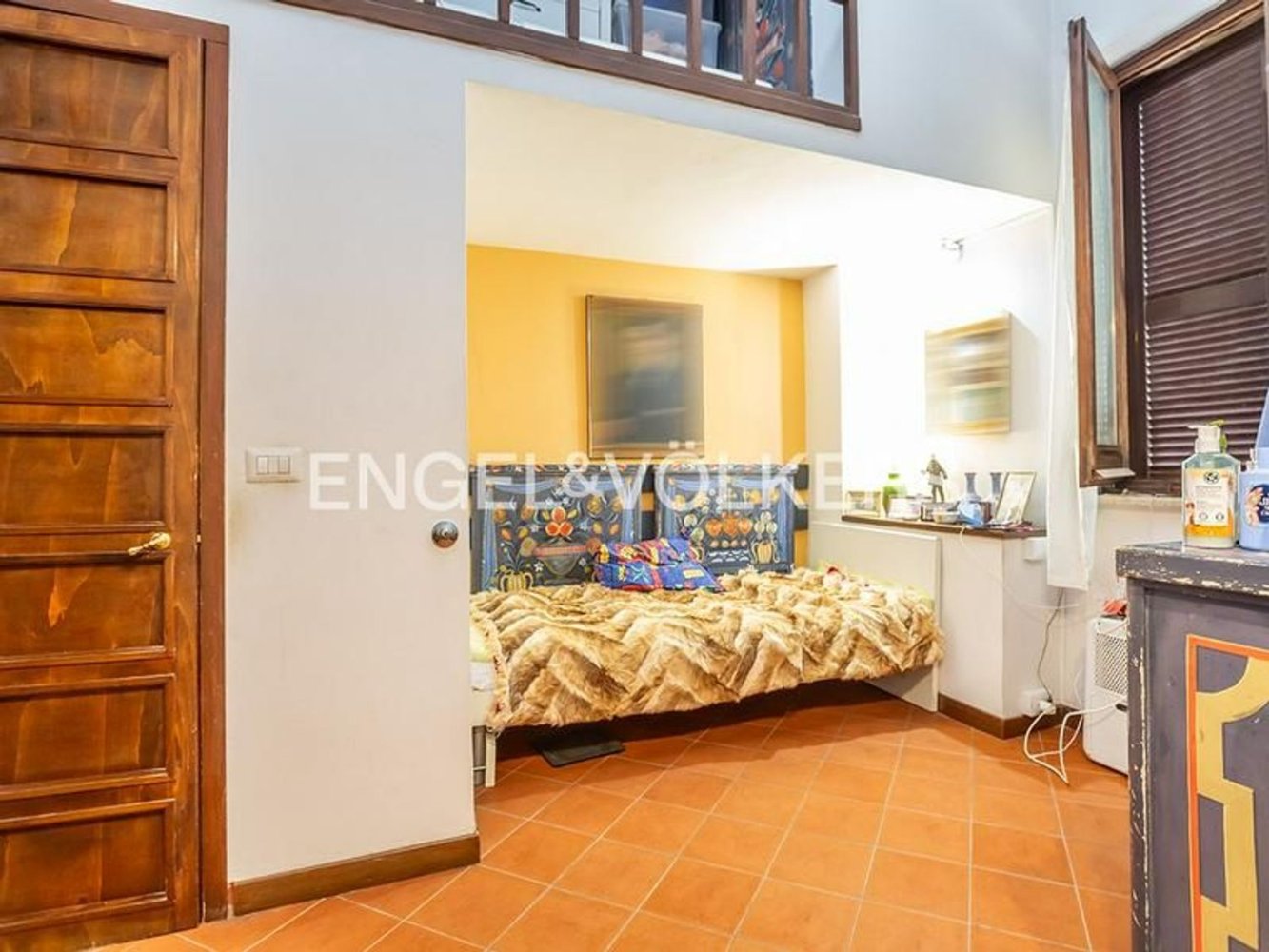 2 rooms Apartment in Rome, Italy No. 209980