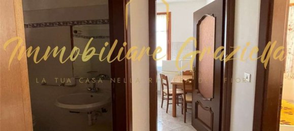 Casa de 5 habitaciónes en Vallecrosia, Italy No. 201238 4