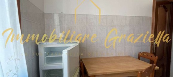 Casa de 5 habitaciónes en Vallecrosia, Italy No. 201238 10