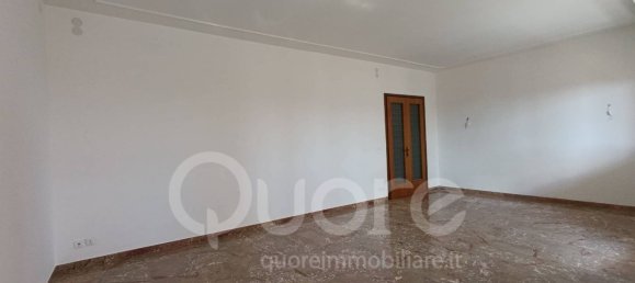 5 Schlafzimmer Wohnung in Udine, Italy, Nr. 380248 6