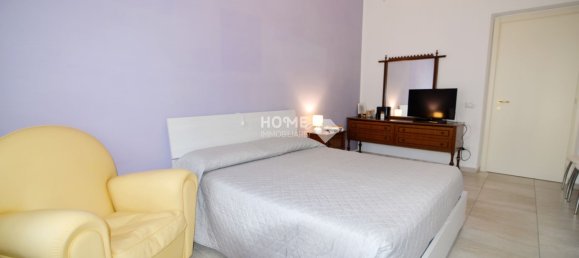 4 Schlafzimmer Wohnung in Macerata, Italy, Nr. 348454 13