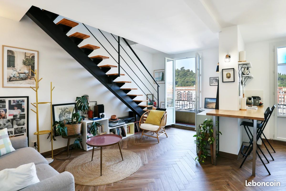 2 chambres Duplex à Nice, France No. 342555