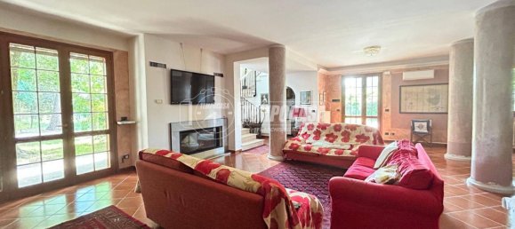 4 غرف نوم فيلا في Comacchio, Italy رقم 268150 10