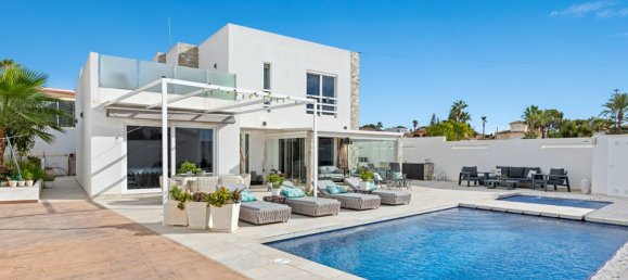 Villa de 4 dormitorios en Ciudad Quesada, Spain No. 183554 48