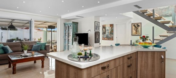 Villa de 4 dormitorios en Ciudad Quesada, Spain No. 183554 10