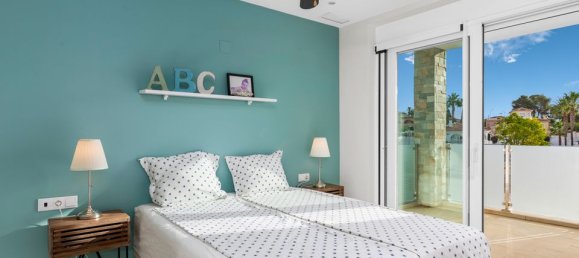 Villa de 4 dormitorios en Ciudad Quesada, Spain No. 183554 20