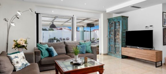 Villa de 4 dormitorios en Ciudad Quesada, Spain No. 183554 3