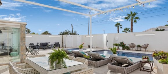 Villa de 4 dormitorios en Ciudad Quesada, Spain No. 183554 43