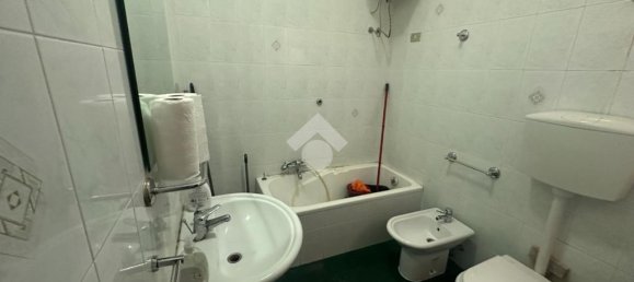 Квартира с 2 спальнями в Бари, Италия № 377620 5