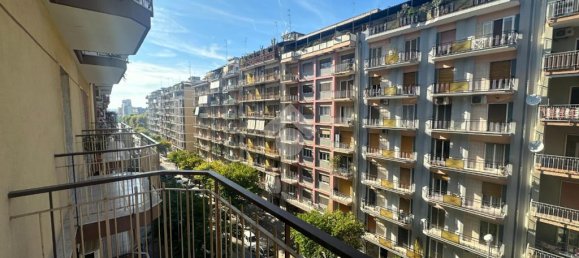 Квартира с 2 спальнями в Бари, Италия № 377620 29