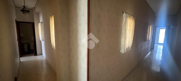 Квартира с 2 спальнями в Бари, Италия № 377620 33