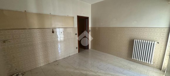 Квартира с 2 спальнями в Бари, Италия № 377620 37