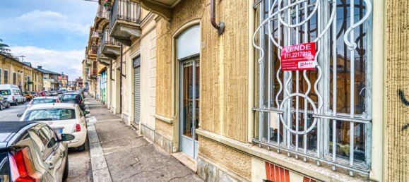 2 rooms Commercial property in Turin, Italy No. 196741 9