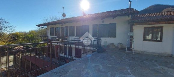 2 bedrooms House in Cumiana, Italy No. 350790 2