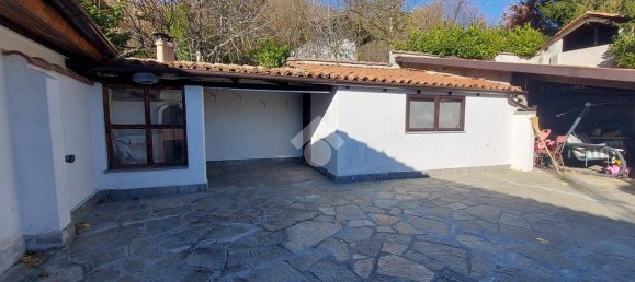 2 bedrooms House in Cumiana, Italy No. 350790 3