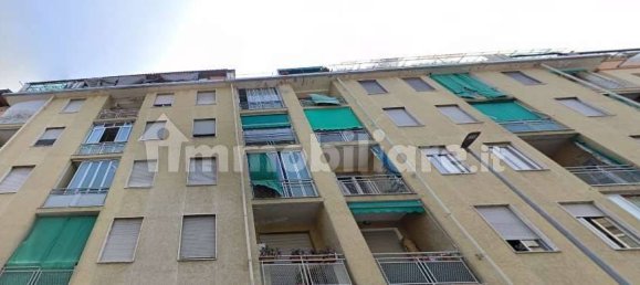 2 bedrooms Apartment in Turin, Italy No. 297521 11