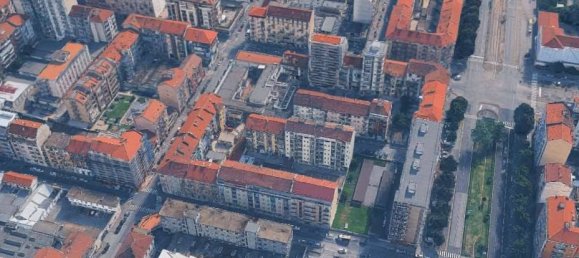 2 bedrooms Apartment in Turin, Italy No. 297521 14