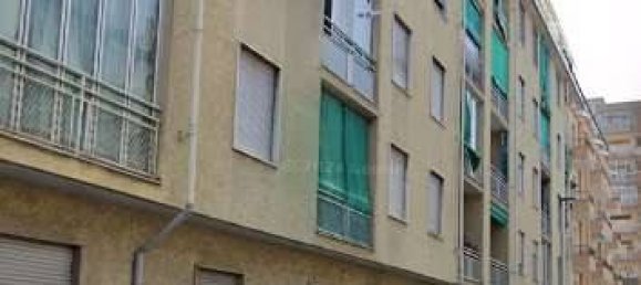 2 bedrooms Apartment in Turin, Italy No. 297521 6