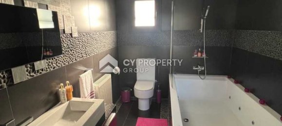 5 Schlafzimmer Haus in Oroklini, Cyprus, Nr. 13504 3