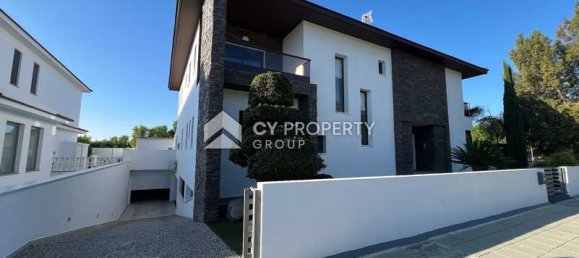 5 Schlafzimmer Haus in Oroklini, Cyprus, Nr. 13504 16