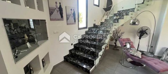 5 Schlafzimmer Haus in Oroklini, Cyprus, Nr. 13504 7