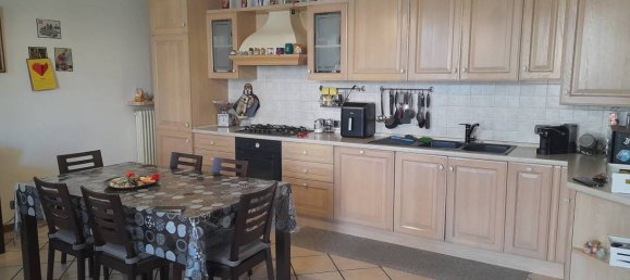 2 bedrooms Apartment in Lurago d'Erba, Italy No. 323450 10