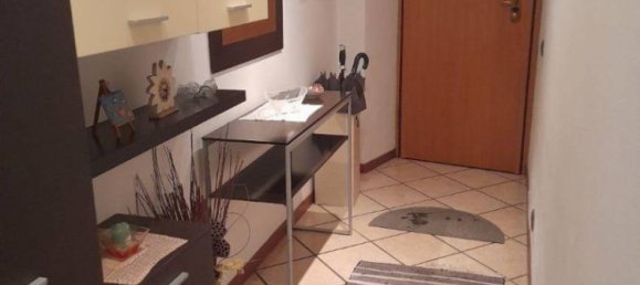 2 bedrooms Apartment in Lurago d'Erba, Italy No. 323450 26