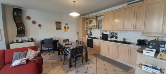 2 bedrooms Apartment in Lurago d'Erba, Italy No. 323450 9