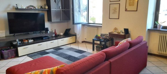 2 bedrooms Apartment in Lurago d'Erba, Italy No. 323450 4