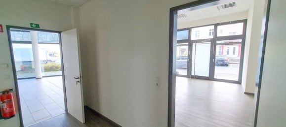 Oficina de 4 habitaciónes en Neuwied, Germany No. 161100 12