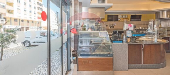 Gewerbliche Immobilie in Loures, Portugal 129m², Nr. 70409 5