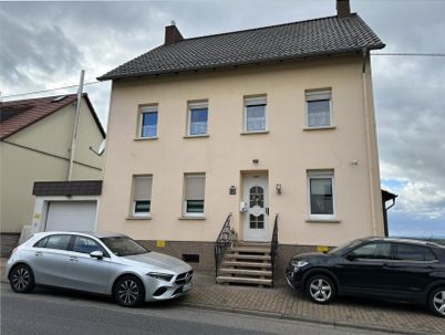 4 bedrooms Building in Saarbrucken, Germany No. 218630
