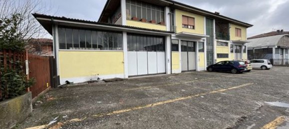 Lagerhaus in Urgnano, Italy 375m², Nr. 372443 3