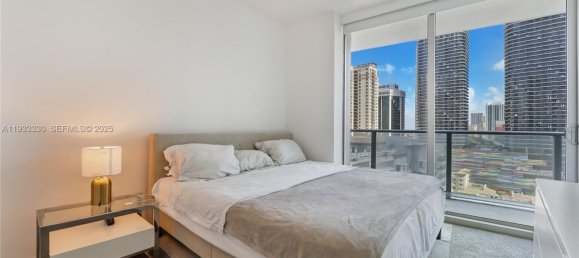 2 dormitorios propiedad comercial en venta en Miami, Miami-Dade, Florida, USA № 614638 16