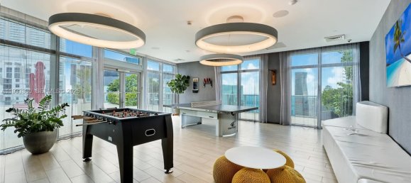 2 dormitorios propiedad comercial en venta en Miami, Miami-Dade, Florida, USA № 614638 7