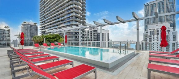 2 dormitorios propiedad comercial en venta en Miami, Miami-Dade, Florida, USA № 614638 12