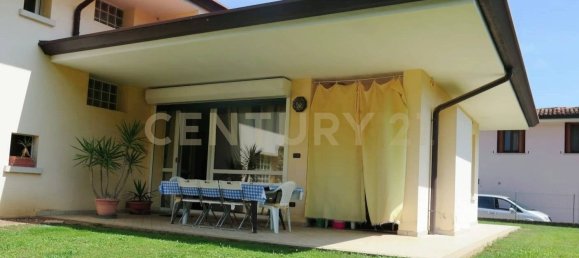 Villa de 4 dormitorios en Gorizia, Italy No. 286967 3