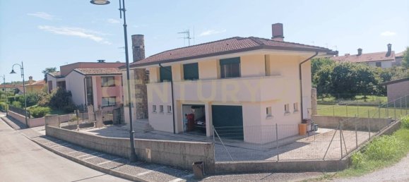 Villa de 4 dormitorios en Gorizia, Italy No. 286967 10