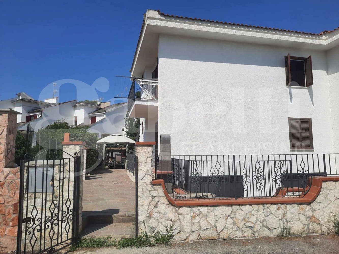 6-salle Villa à Cellole, Italy No. 31944