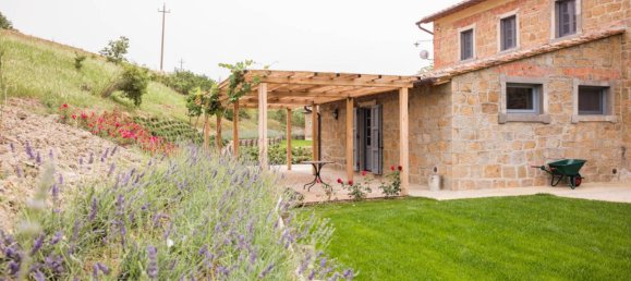 6 bedrooms House in Pienza, Italy No. 56439 2