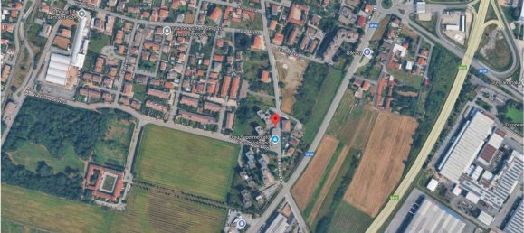 505m² Commercial property in Volpiano, Italy No. 262412 4