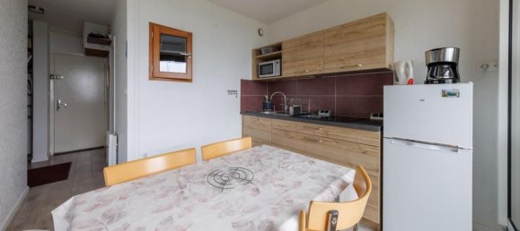 Квартира с 1 спальней в Бес-э-Сен-Анастез, Франция № 287250 3