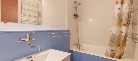 Квартира с 1 спальней в Бес-э-Сен-Анастез, Франция № 287250 7