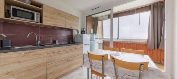 Квартира с 1 спальней в Бес-э-Сен-Анастез, Франция № 287250 2