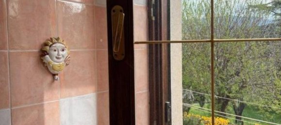 4-salle Appartement à Trieste, Italy No. 36772 15